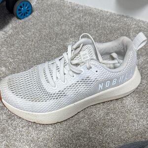 NOBULL White Athletic Mesh Shoes. size 8.5